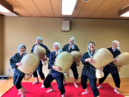 写真　安来節保存会